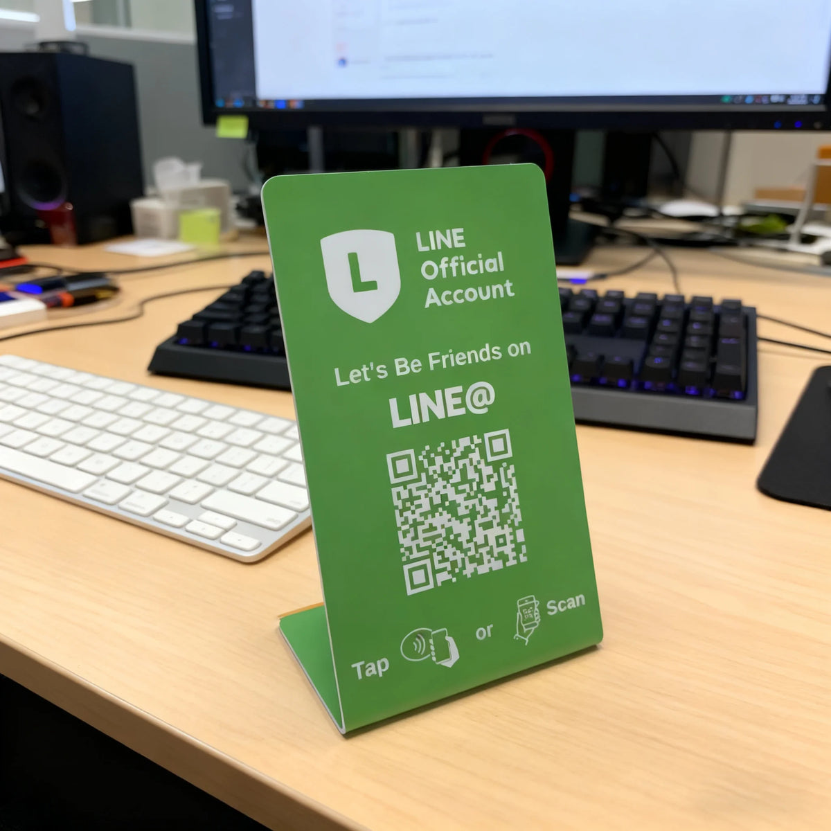 Nfc 215 programmable QR code Google Review Card NFC station table NFC Google Reviews display bending card standing brand bracket